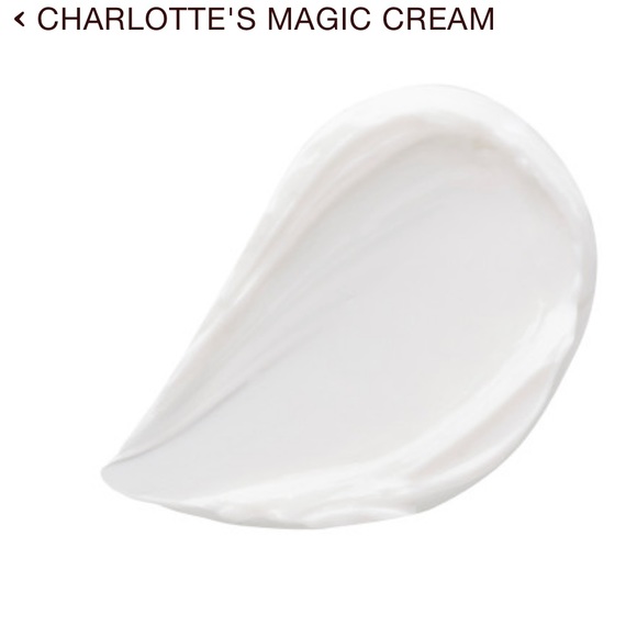 Charlotte Tilbury CHARLOTTE'S MAGIC CREAM
50 ML MOISTURISER - Picture 6 of 11